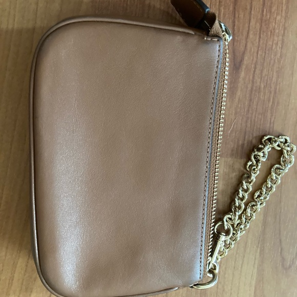 Coach brown wristlet with gold chain - Picture 6 of 6